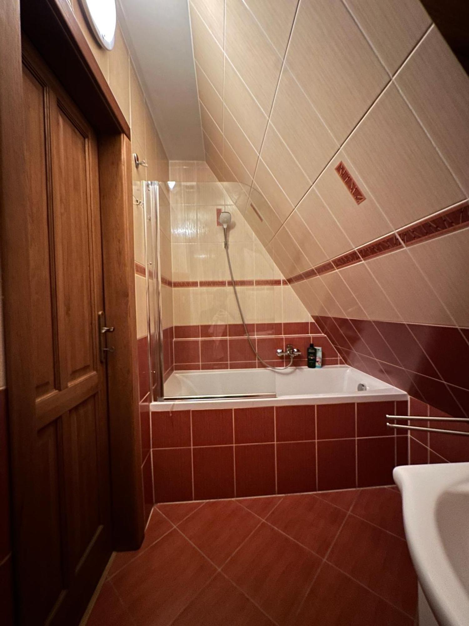 Hotel Star Poprad Esterno foto