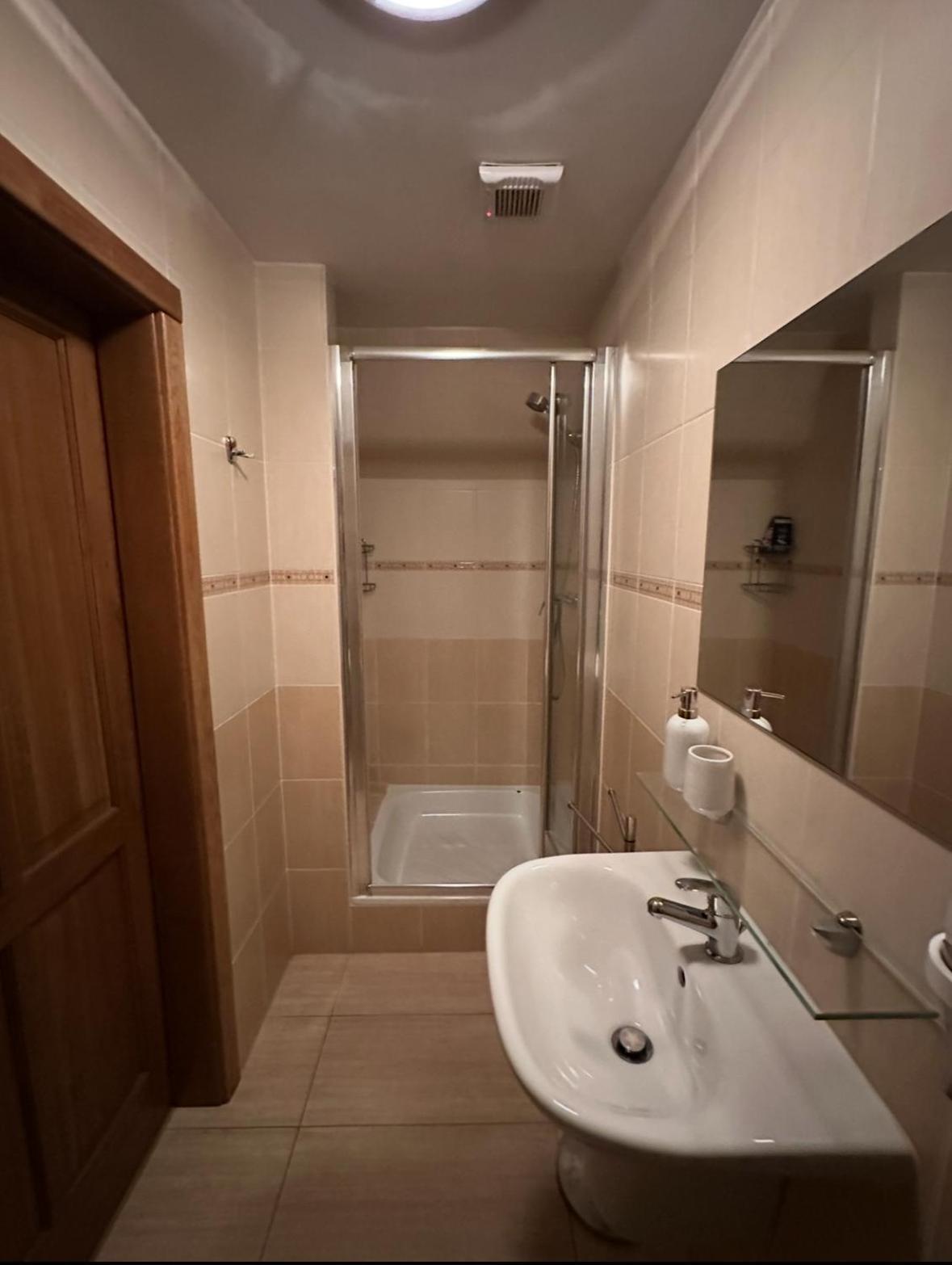 Hotel Star Poprad Esterno foto